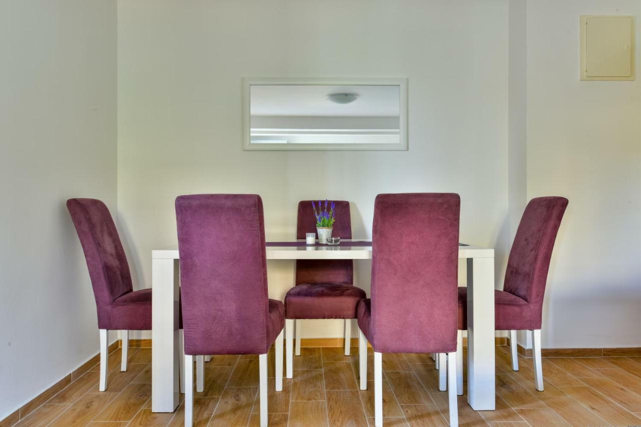 Apartmani Marina Kopitovic Petrovac Екстериор снимка