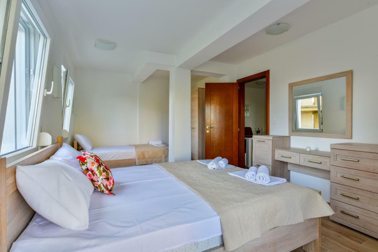 Apartmani Marina Kopitovic Petrovac Екстериор снимка