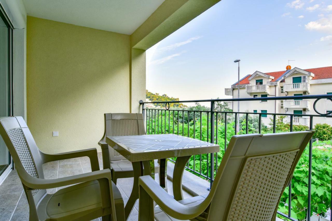Apartmani Marina Kopitovic Petrovac Екстериор снимка