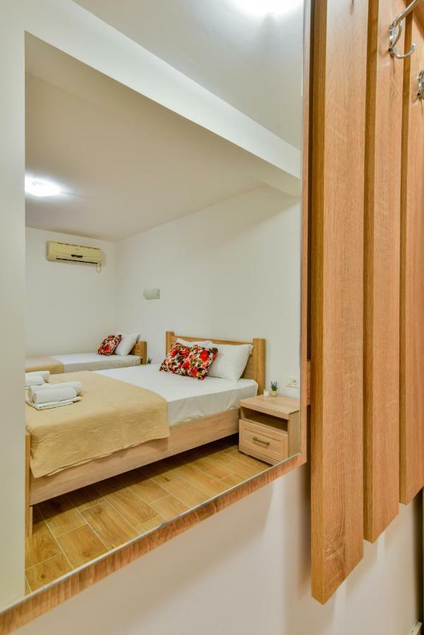 Apartmani Marina Kopitovic Petrovac Екстериор снимка